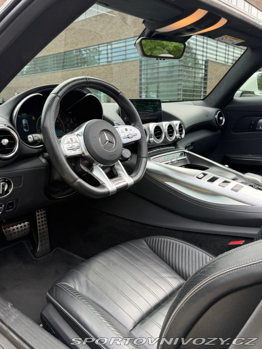 Mercedes-Benz AMG GT Roadster 2021