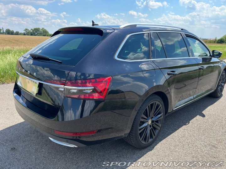 Škoda Superb 2,0 Combi Laurin & 2023