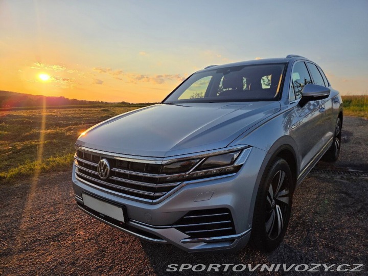 Volkswagen Ostatní modely Touareg 3,0 TDI(210KW) HEZKÝ 2018