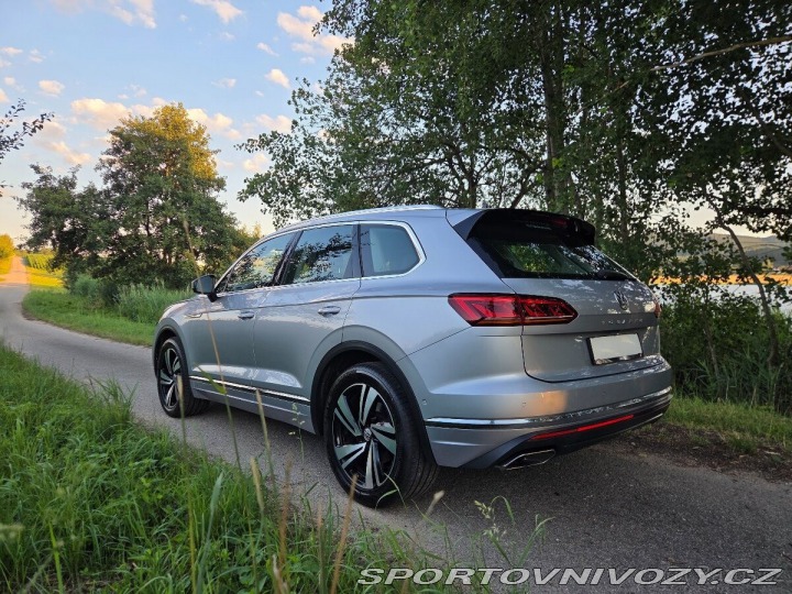 Volkswagen Ostatní modely Touareg 3,0 TDI(210KW) HEZKÝ 2018