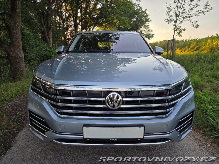 Volkswagen Ostatní modely Touareg 3,0 TDI(210KW) HEZKÝ 2018