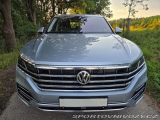 Volkswagen Ostatní modely Touareg 3,0 TDI(210KW) HEZKÝ 2018