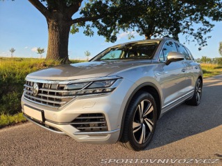 Volkswagen Ostatní modely Touareg 3,0 TDI(210KW) HEZKÝ 2018