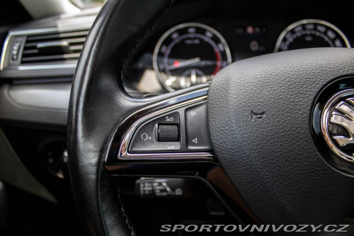 Škoda Superb Combi 2.0 TSI Style 4x4 2018