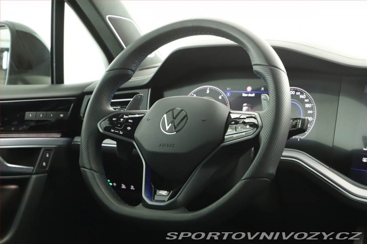 Volkswagen Ostatní modely Touareg V8 TDI 2020