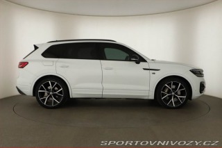 Volkswagen Ostatní modely Touareg V8 TDI 2020