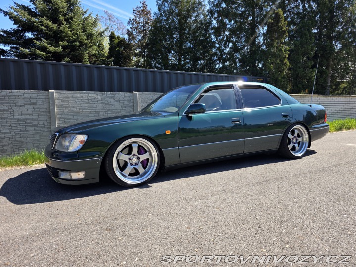 Lexus Ostatní modely LS400 V8 209kW 1998