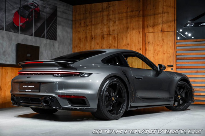 Porsche 911 Turbo, BOSE, ACC, VÝFUKY, 2024