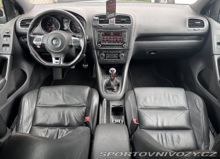 Volkswagen Golf GTI 2010