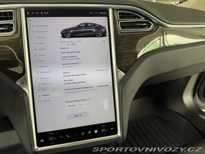 Tesla Model S 1800