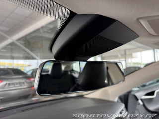 Tesla Model S 1800