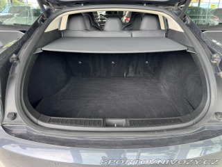 Tesla Model S 1800