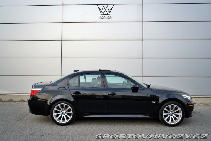 BMW M5 V10 LCI MANUAL 6-STUPŇOVÝ 2008