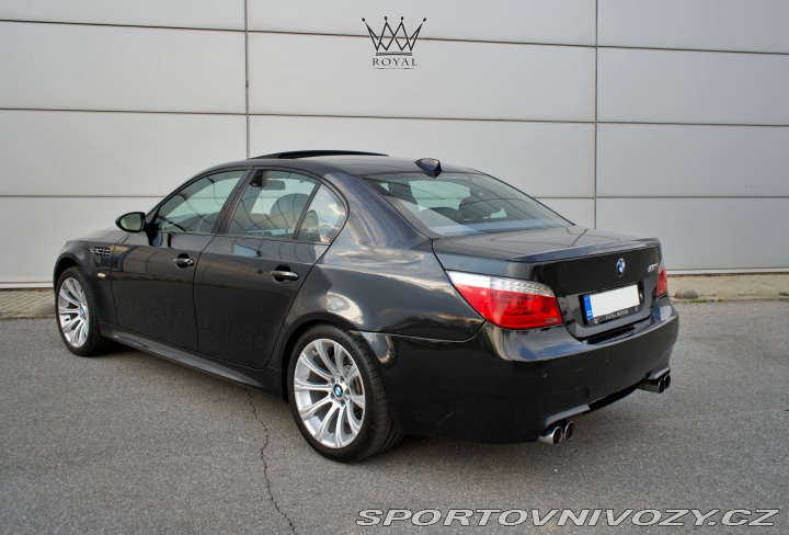 BMW M5 V10 LCI MANUAL 6-STUPŇOVÝ 2008