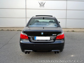 BMW M5 V10 LCI MANUAL 6-STUPŇOVÝ 2008