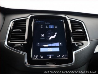 Volvo Ostatní modely XC90 B6 AWD 2021