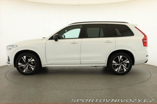 Volvo Ostatní modely XC90 B6 AWD 2021