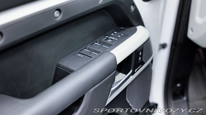 Ostatní značky Ostatní modely Land Rover Defender P400 2023