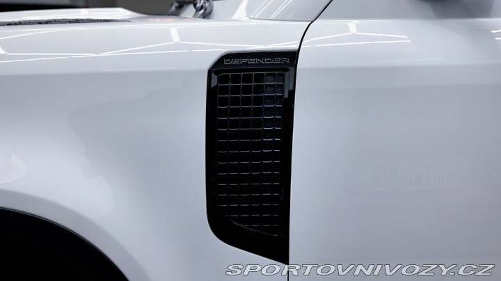 Ostatní značky Ostatní modely Land Rover Defender P400 2023