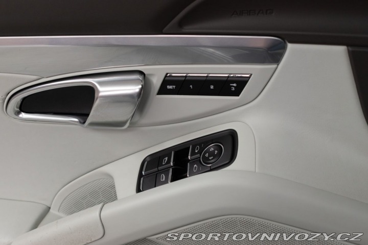 Porsche Boxster 981 2.7 195kW PDK *BOSE*Č 2012