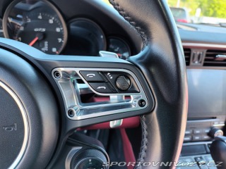Porsche 911 Carrera 4 GTS 2018