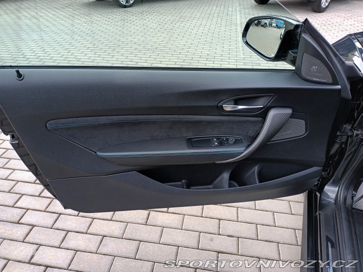 BMW M2 2019