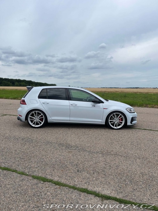 Volkswagen Golf 7.5 GTI PERFORMANCE 2018