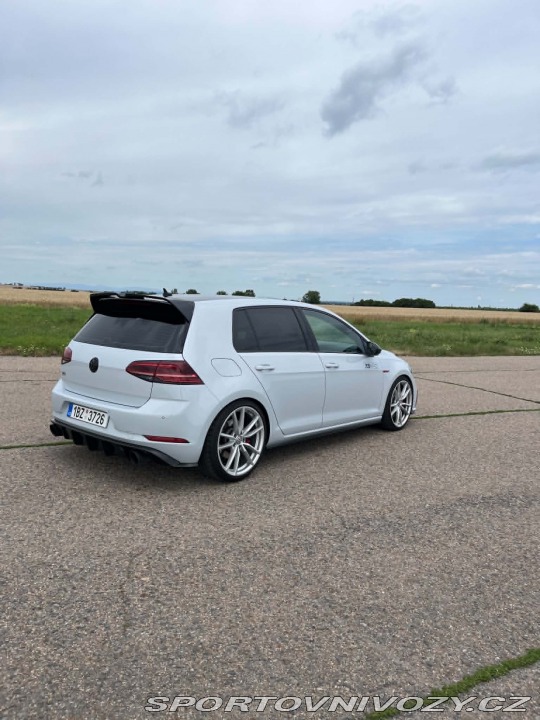 Volkswagen Golf 7.5 GTI PERFORMANCE 2018