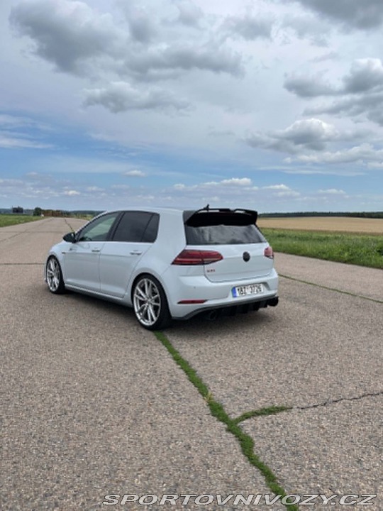 Volkswagen Golf 7.5 GTI PERFORMANCE 2018