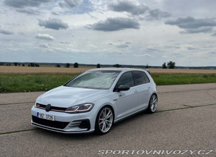 Volkswagen Golf 7.5 GTI PERFORMANCE 2018