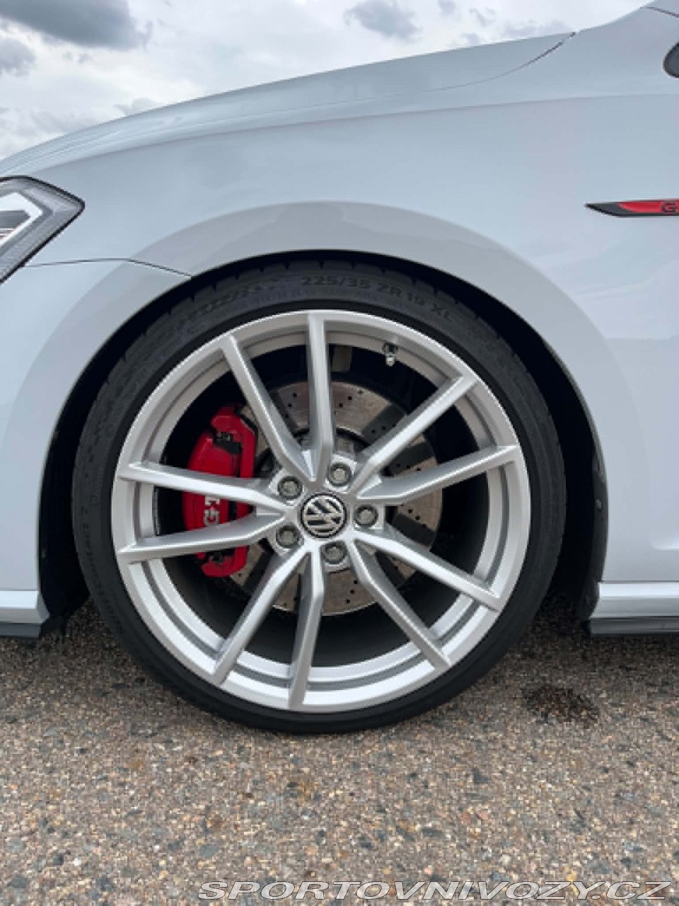 Volkswagen Golf 7.5 GTI PERFORMANCE