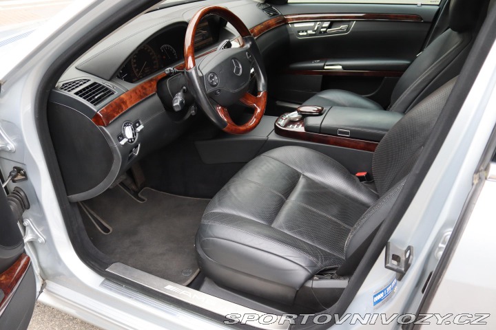 Mercedes-Benz S S 600 L 5.5 V12 AMG 380kW 2006
