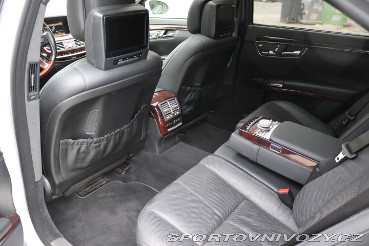 Mercedes-Benz S S 600 L 5.5 V12 AMG 380kW 2006