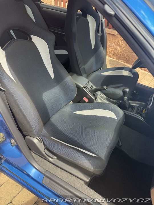 Subaru Impreza GT 2000
