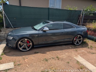 Audi S5 
