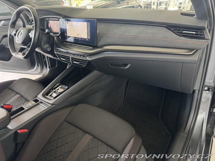 Škoda Octavia RS RS 2,0TDI*DSG*HUD*REZERVA 2022