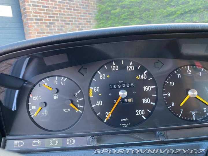 Mercedes-Benz C 230 CE 1981