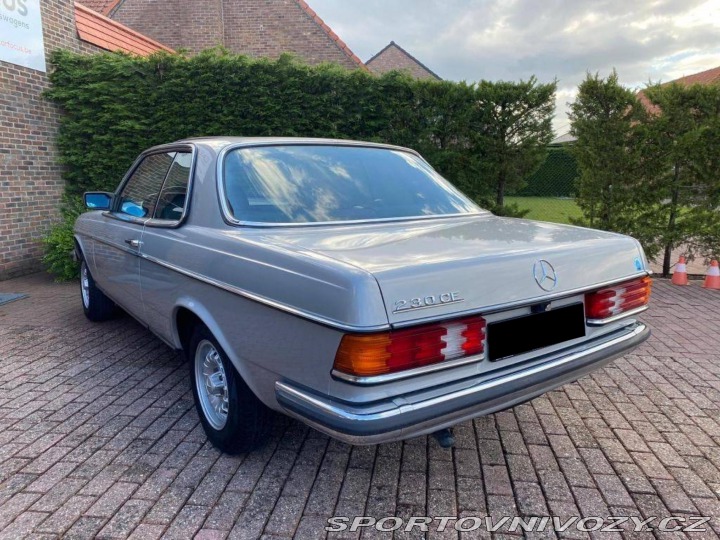 Mercedes-Benz C 230 CE 1981