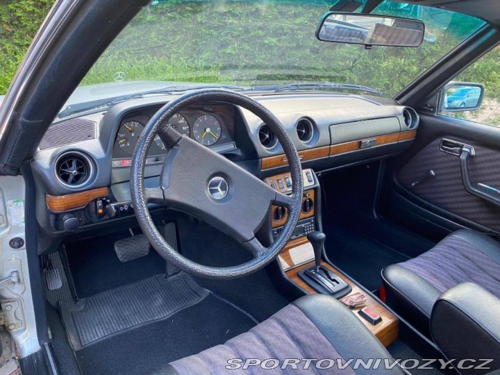 Mercedes-Benz C 230 CE 1981