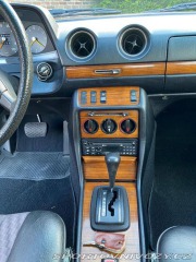 Mercedes-Benz C 230 CE 1981