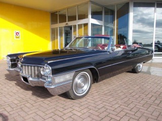   CADILLAC DeVille Convertible