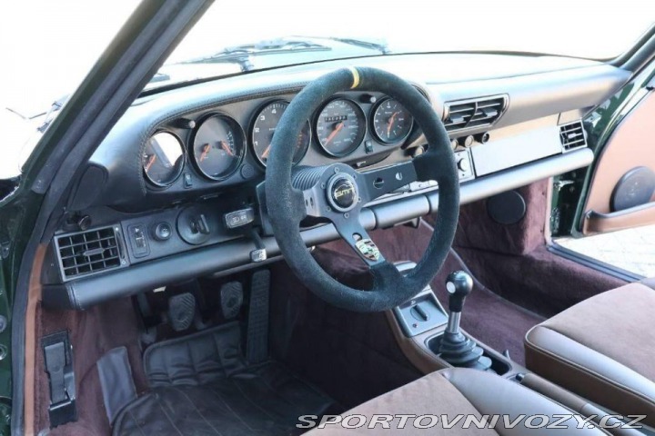 Porsche 911 964 Carrera 2 1990