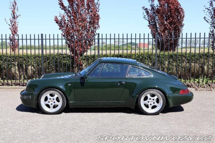 Porsche 911 964 Carrera 2 1990