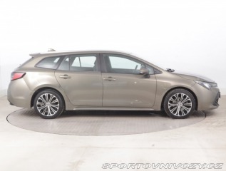 Toyota Corolla 2.0 Hybrid 2021