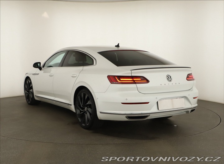 Volkswagen Arteon R-line 2.0 TSI 2019