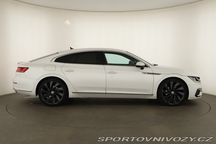 Volkswagen Arteon R-line 2.0 TSI 2019