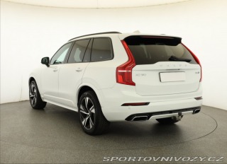 Volvo Ostatní modely XC90 R-Design B6 AWD 2021
