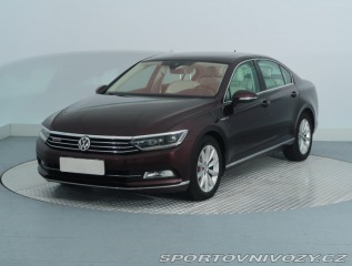 Volkswagen Ostatní modely Passat Highline 2.0 BiTDI 2015