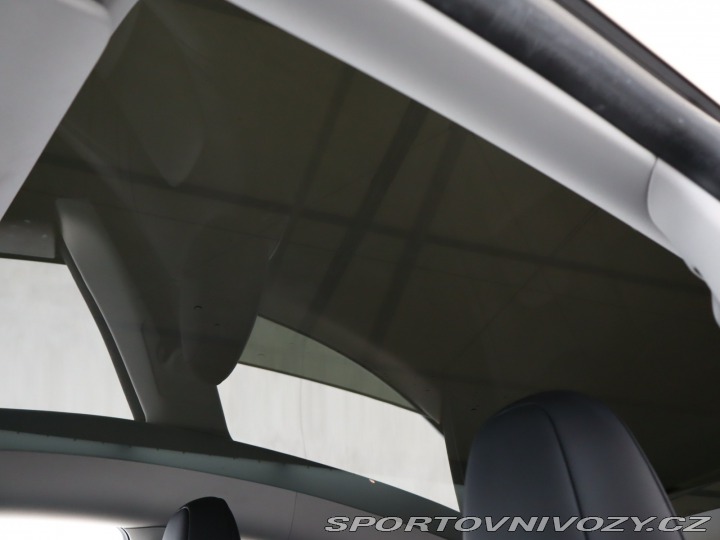 Tesla Model Y Long Range AWD 79kWh 2022