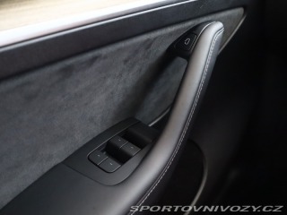 Tesla Model Y Long Range AWD 79kWh 2022
